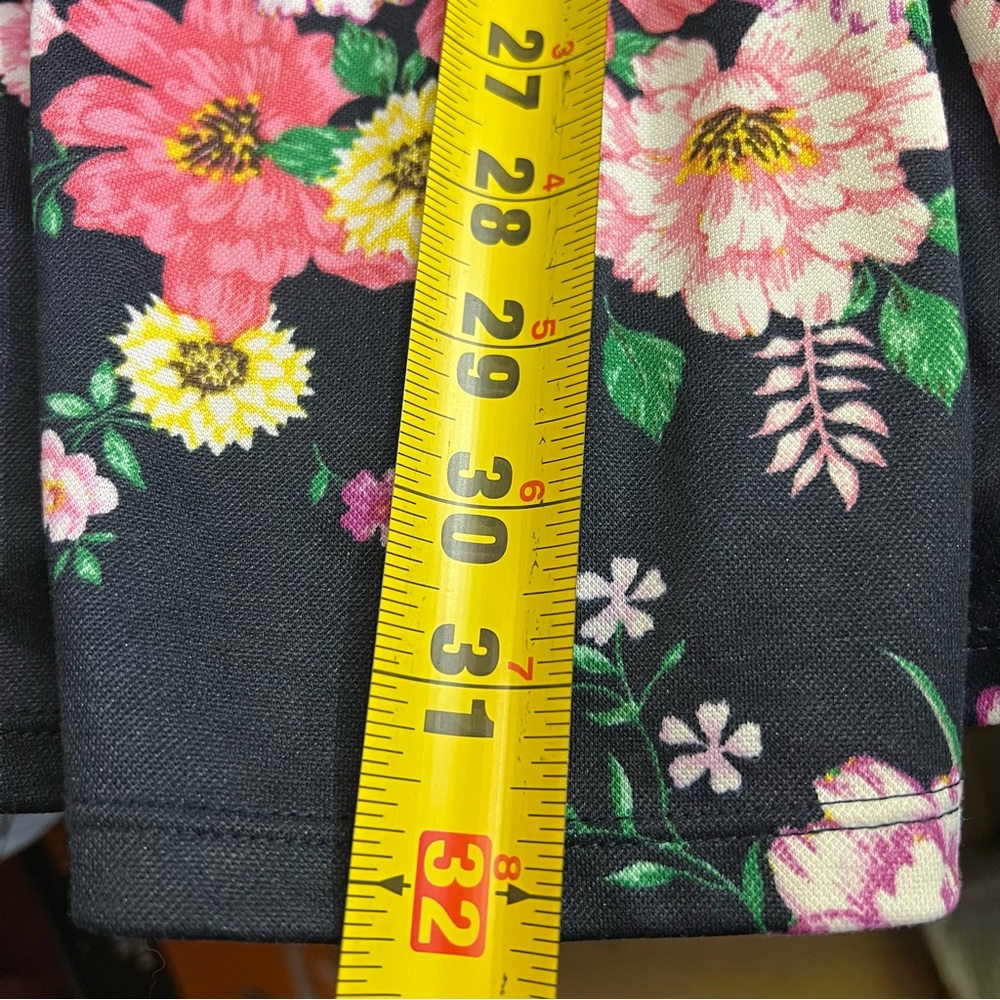 H&M Divided Floral Top - Picture 6 of 6